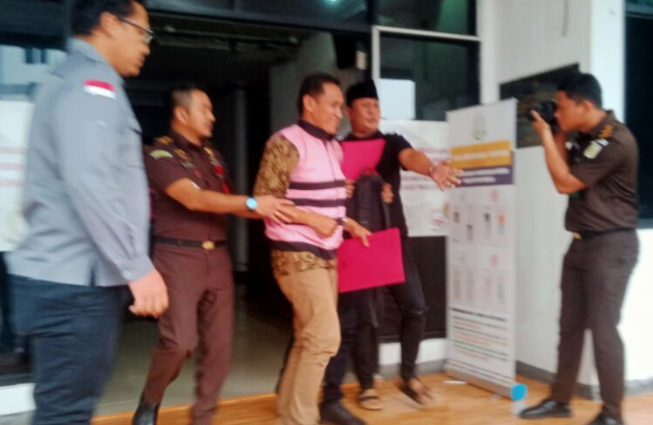 Keren!!! Baru Menjabat Dua Bulan, Kejari Kabupaten Bekasi Berhasil Ungkap Kasus Korupsi Dana Desa Sumberjaya