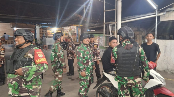 Koramil Pebayuran Patroli Maung Ciptakan Suasana Aman di Kabupaten Bekasi