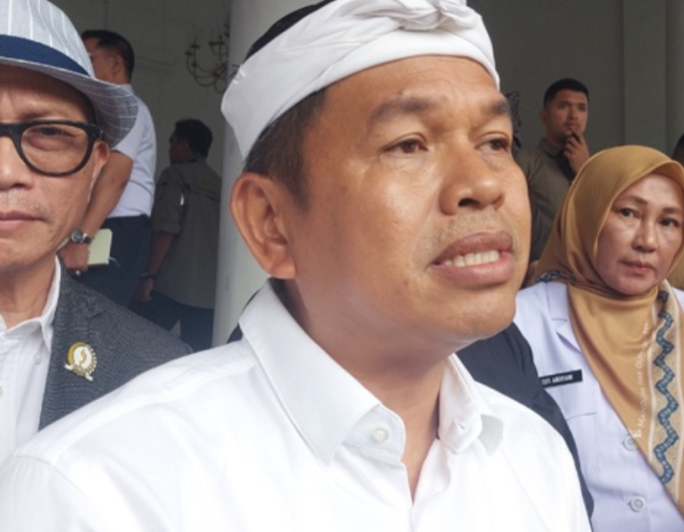 Gubernur Jabar: Industri Jabar Tak Boleh Buka Lamaran Kerja, Langsung Seleksi.