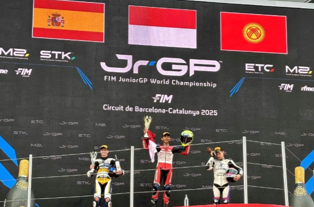 Kemenangan Dramatis Kiandra Ramadhipa di Balap Internasional Harumkan Merah Putih